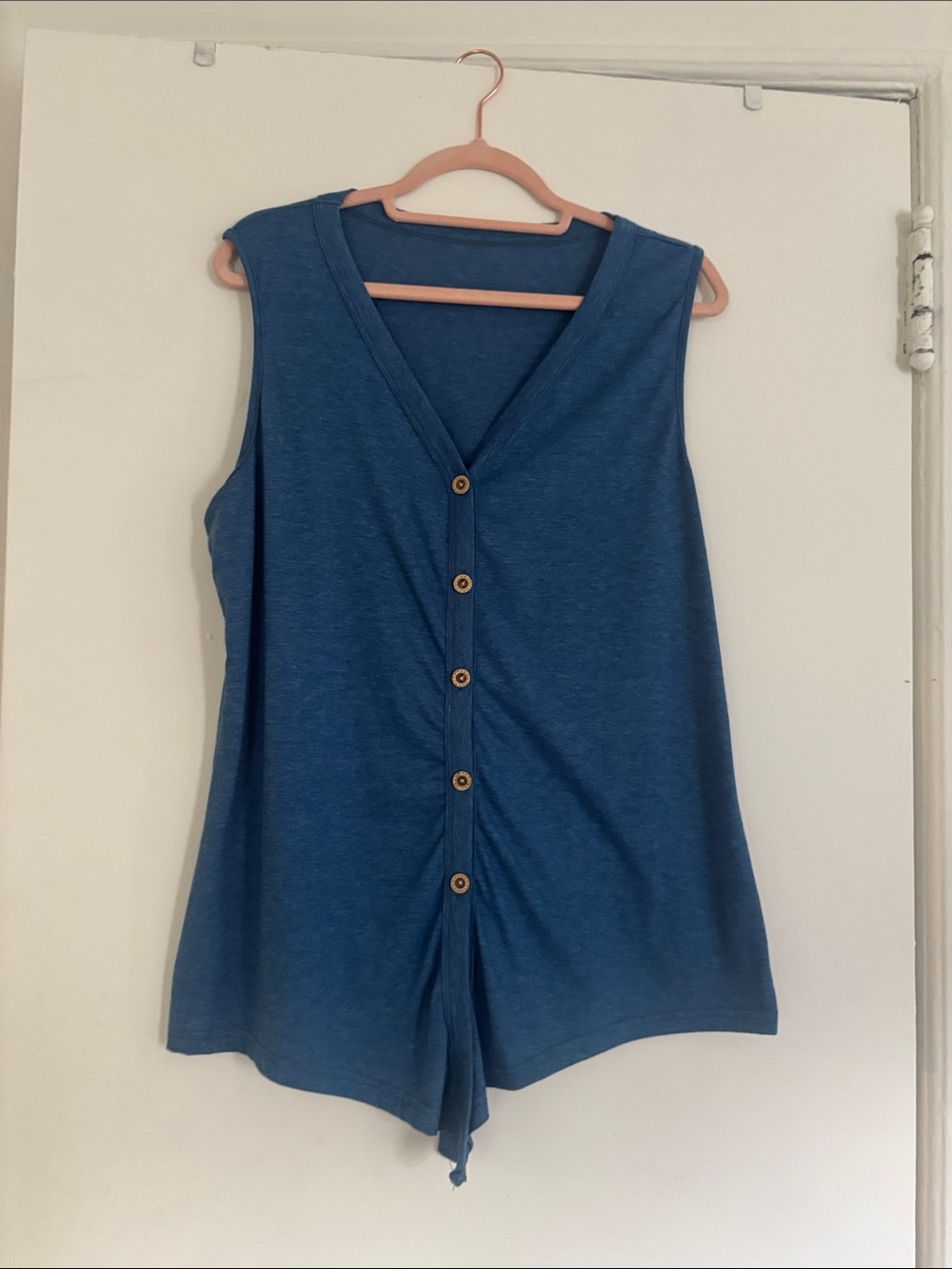 Amazon Blue Sleeveless Button-Front Tank with Tie Detail